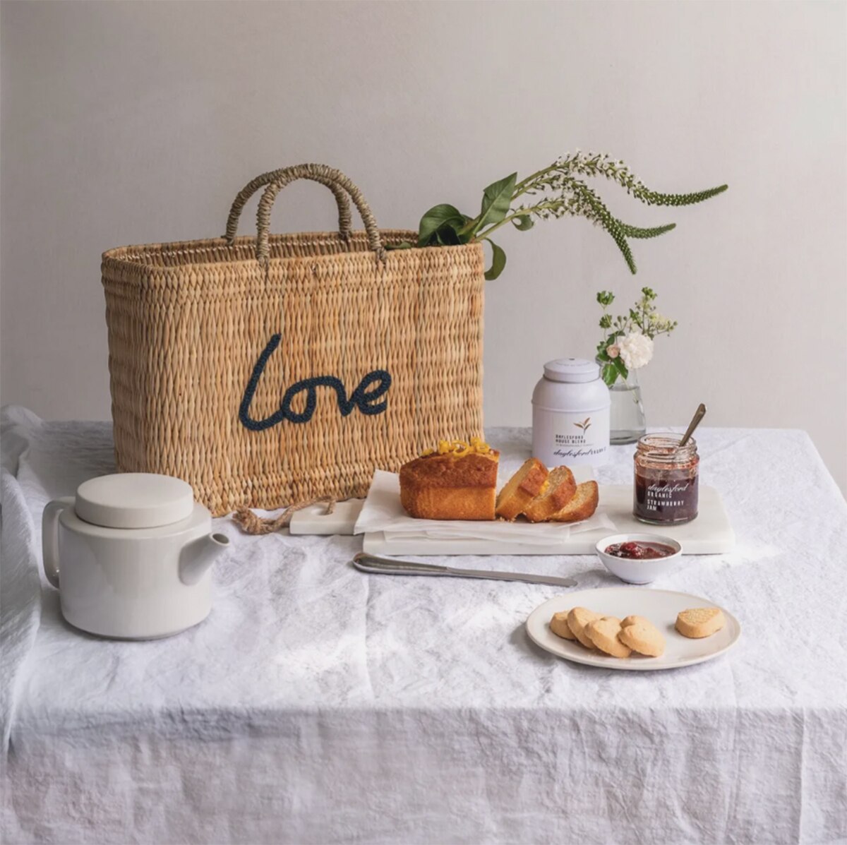 afternoon tea hamper