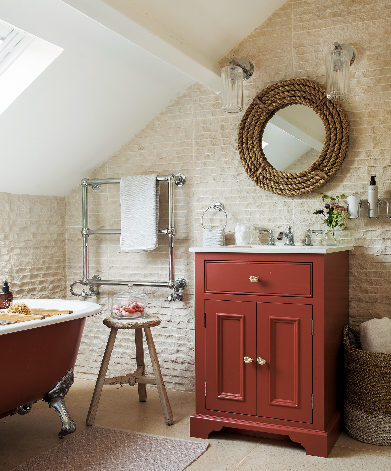 Katharine Pooley bathroom